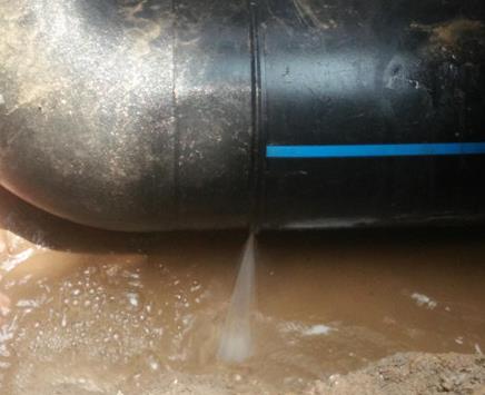 方正楼顶渗水维修公司为大家分享下方正卫生间漏水维修修补技术!